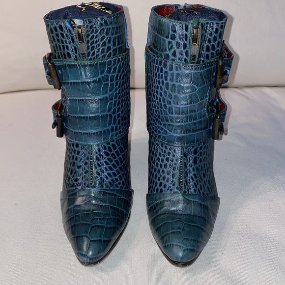Freebird by Steven Joey Turquoise Croco Boots Size 6 LIKE NEW - Picture 4 of 12